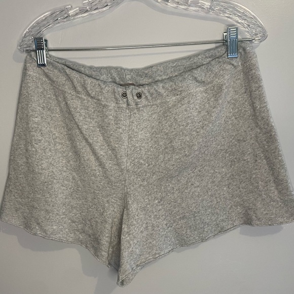 Aerie Women's Size Medium Gray Heathered Sweatpant Lounge Shorts Sleep Comfy - Picture 3 of 16